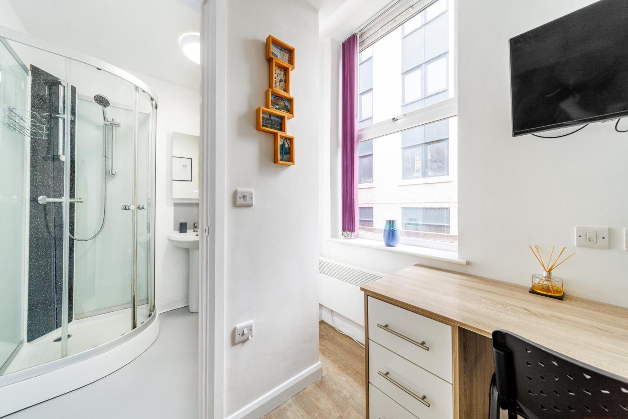 Alexandra House- Simple City Stays เชฟฟิลด์ ภายนอก รูปภาพ