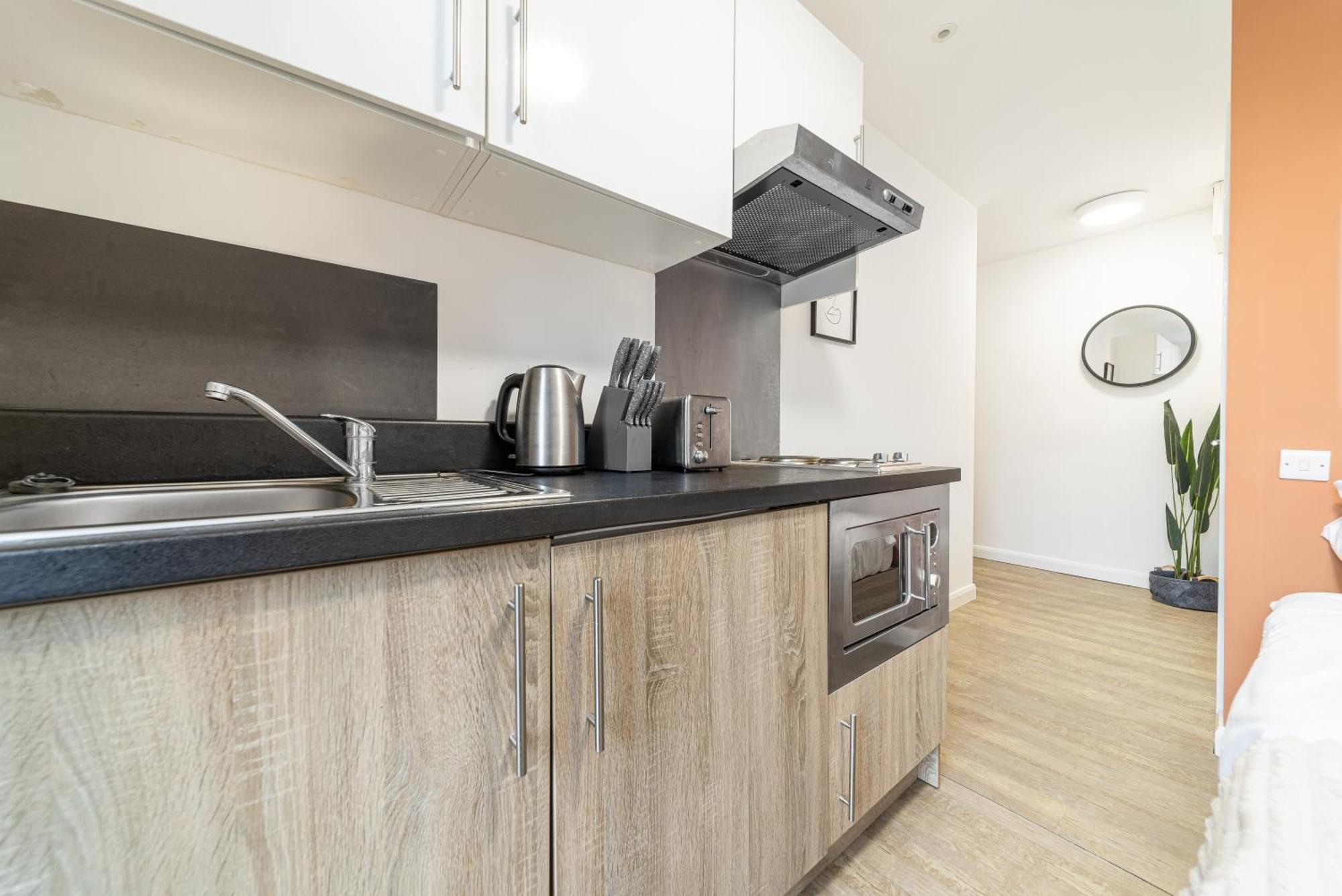 Alexandra House- Simple City Stays เชฟฟิลด์ ภายนอก รูปภาพ