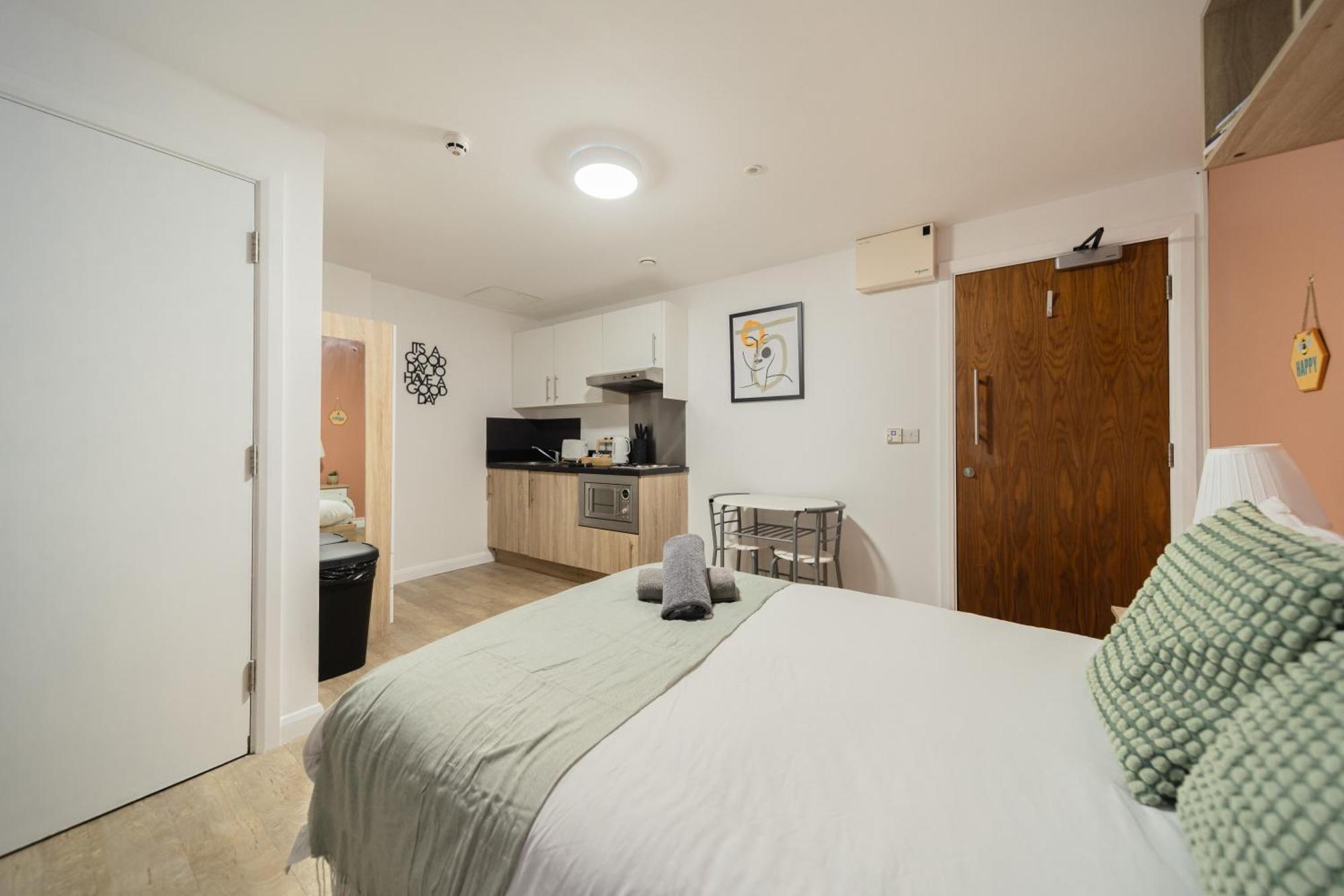 Alexandra House- Simple City Stays เชฟฟิลด์ ภายนอก รูปภาพ