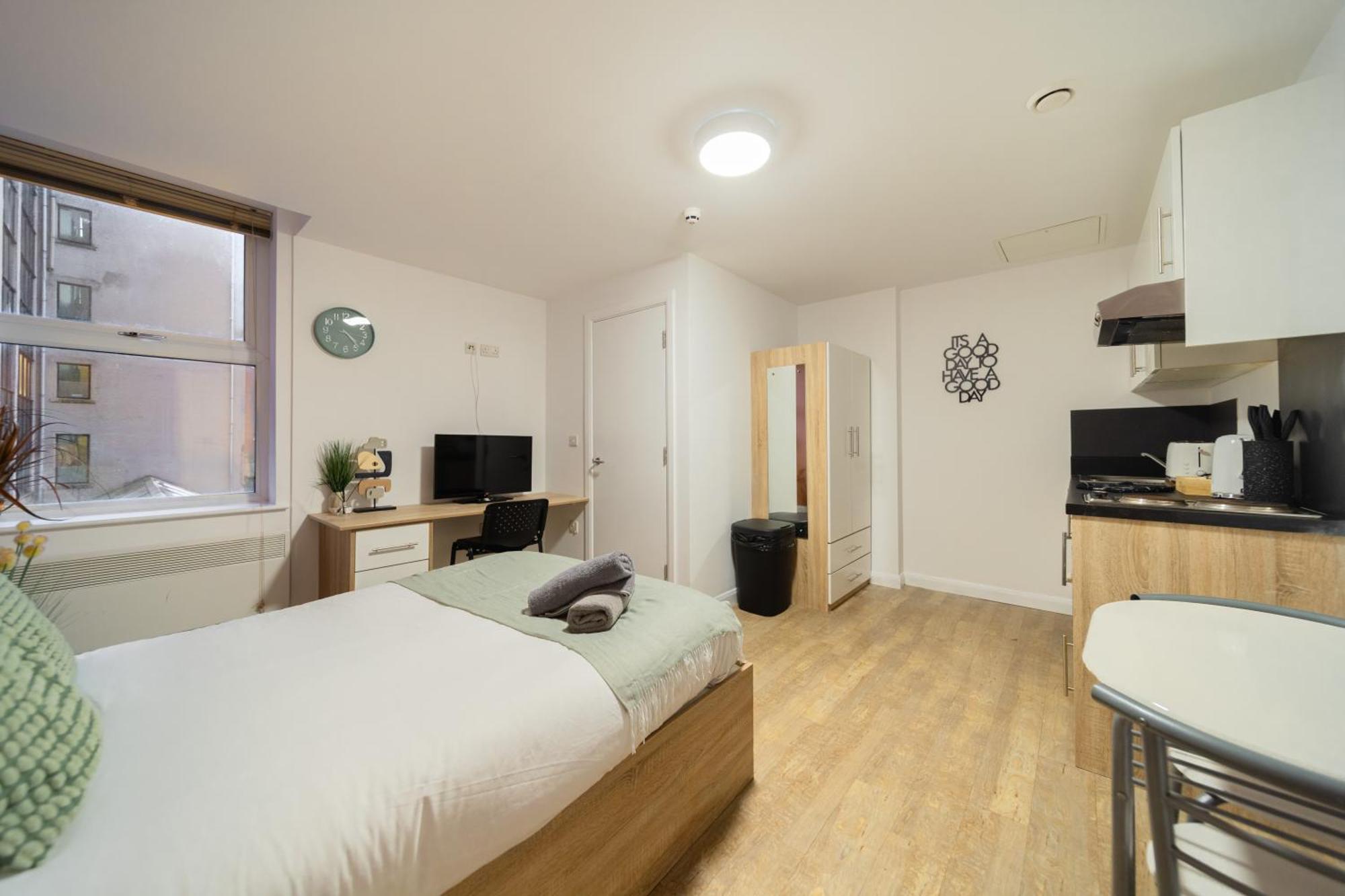 Alexandra House- Simple City Stays เชฟฟิลด์ ภายนอก รูปภาพ
